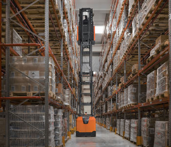 Toyota high level order picker